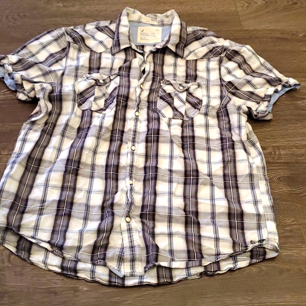 Mens American Eagle Outfitters XL Shirt - Vintage Fit